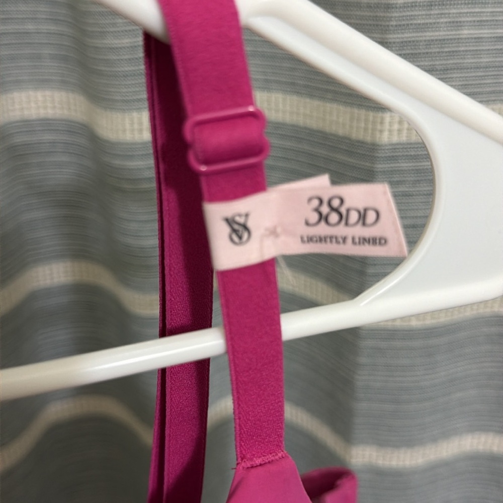 Victoria's Secret Pink Bra nwt - Picture 3 of 5